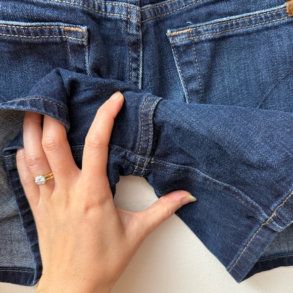 Joe’s Jeans Denim Shorts - Picture 7 of 9